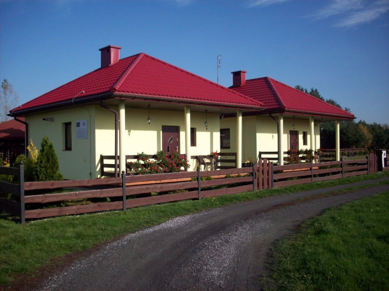 Domki Wypoczynkowe  "Kwiatowy Raj"